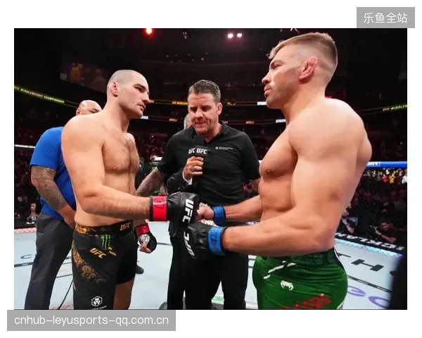 UFC组合爆发与防守转攻训练：打造无懈可击的格斗技巧